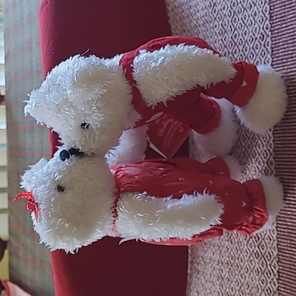 Hallmark Blushing Bears Valentines Kiss Kiss 💋 Bears - Picture 4 of 12